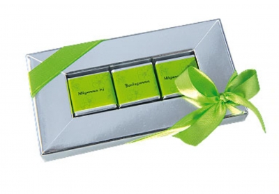 promotional pralines in frame 3